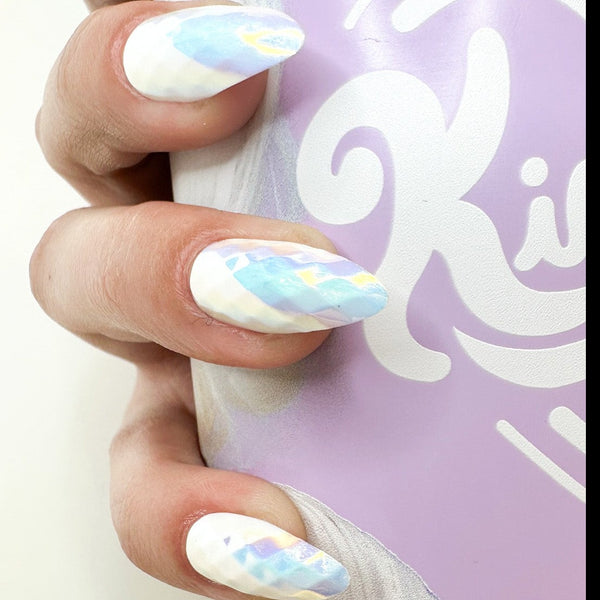 Kimchi Chic Beauty DIAMOND BISH NAIL - 01 Halo Opal