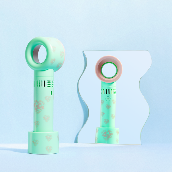 Kimchi Chic Beauty ELECTRIC FAN