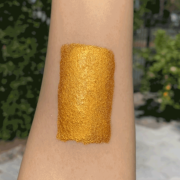 Kimchi Chic Beauty POTDE CREME CREAM SHADOW - 05 24 Karat Gold