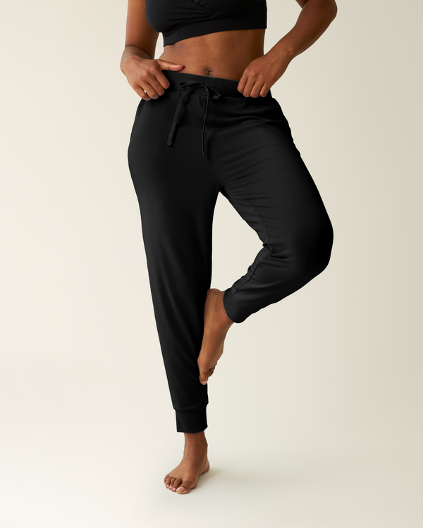 kindred bravely Brushed Bamboo Maternity & Postpartum Jogger Black