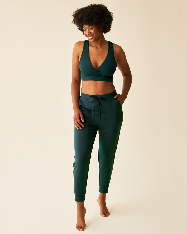 Kindred Bravely Brushed Bamboo Maternity & Postpartum Jogger Evergreen