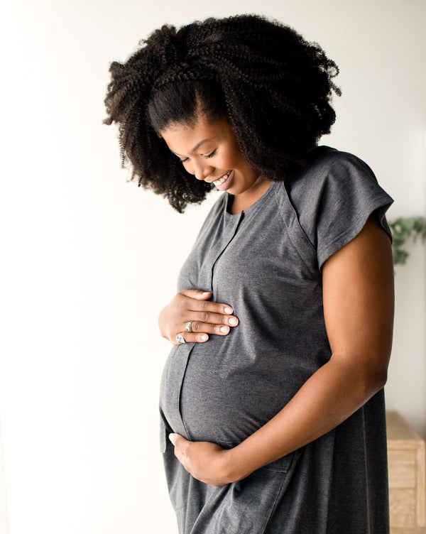 kindred bravely Universal Labor & Delivery Gown Grey Heather