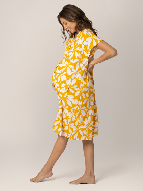 Kindred Bravely Universal Labor & Delivery Gown Honey Leaf