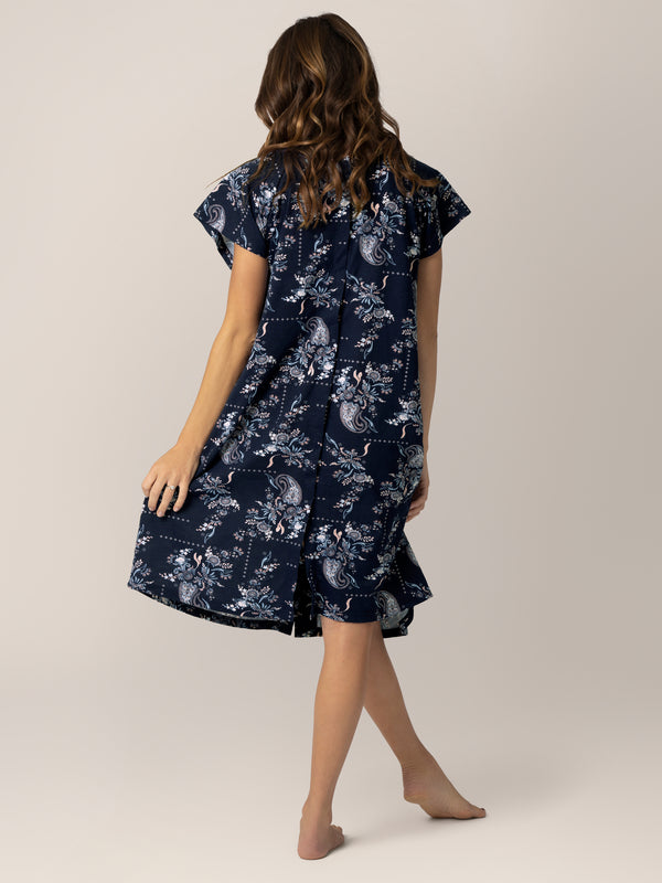 Kindred Bravely Universal Labor & Delivery Gown Navy Paisley
