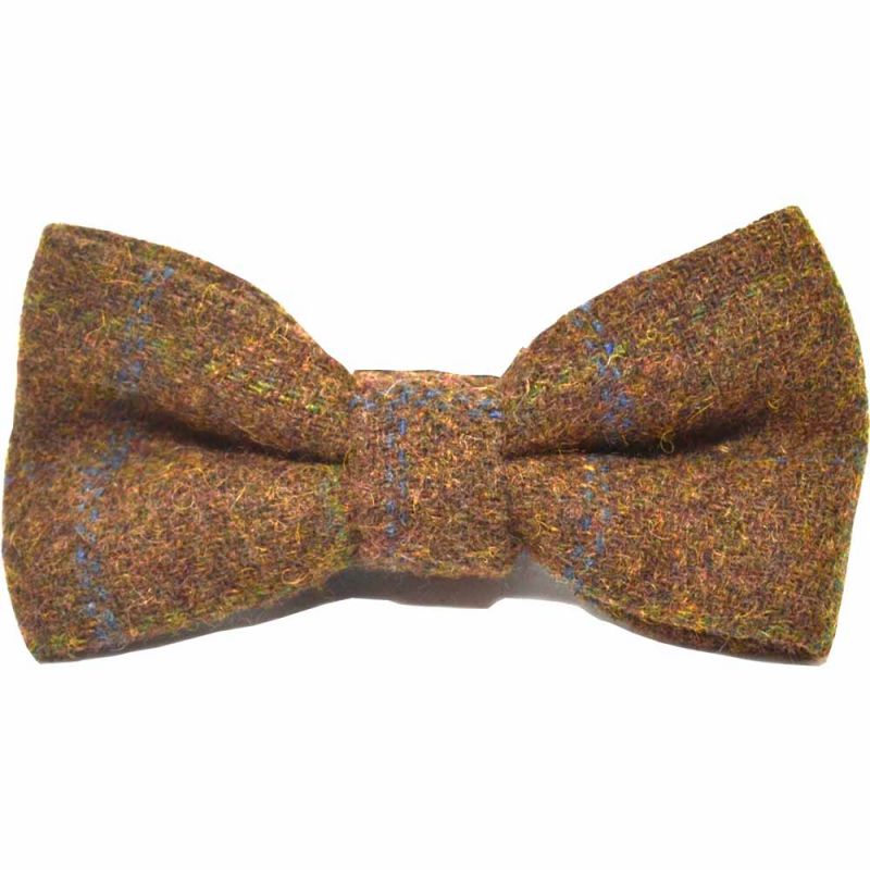 King & Priory Heritage Check Cedar Brown Bow Tie & Pocket Square Set Boxed
