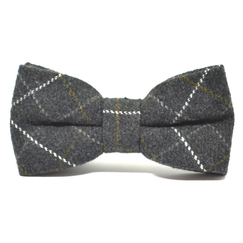 King & Priory Heritage Check Charcoal Grey Bow Tie & Pocket Square Set Boxed