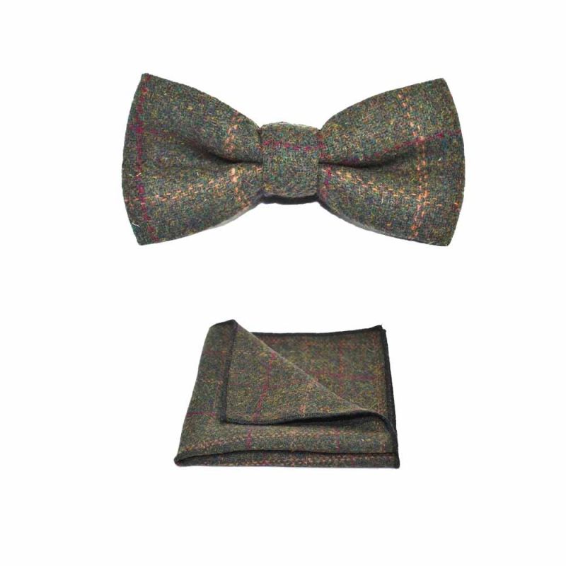 king & priory Heritage Check Moss Green Bow Tie & Pocket Square Set