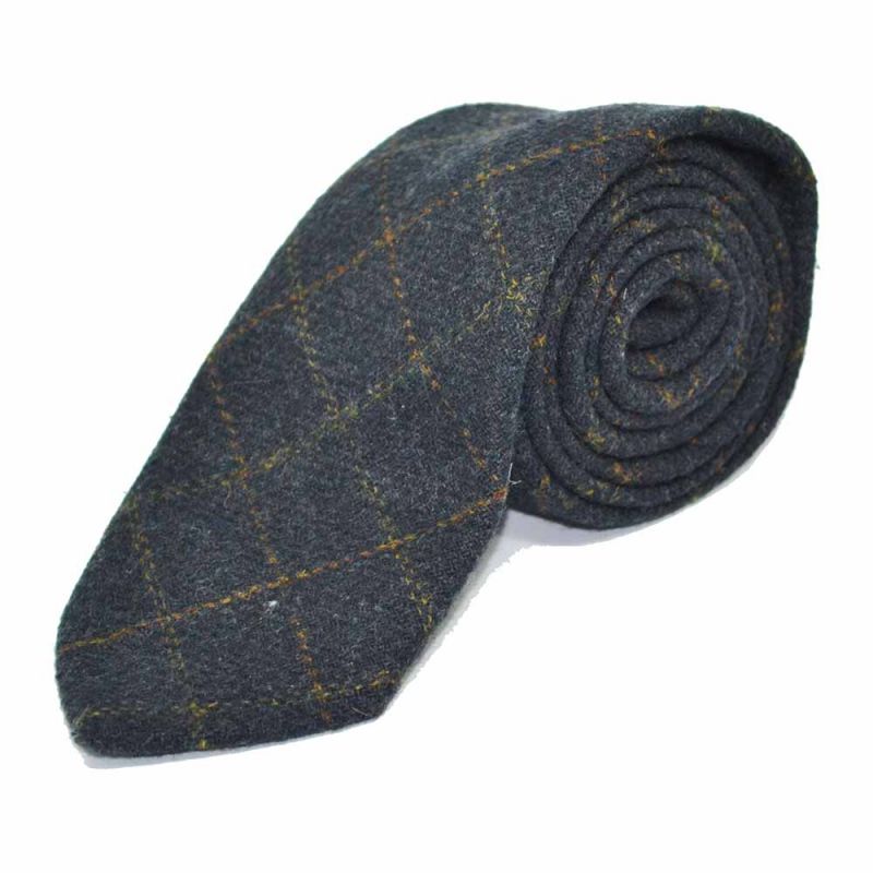 King & Priory Heritage Check Navy Blue Bow Tie Tie & Pocket Square Set