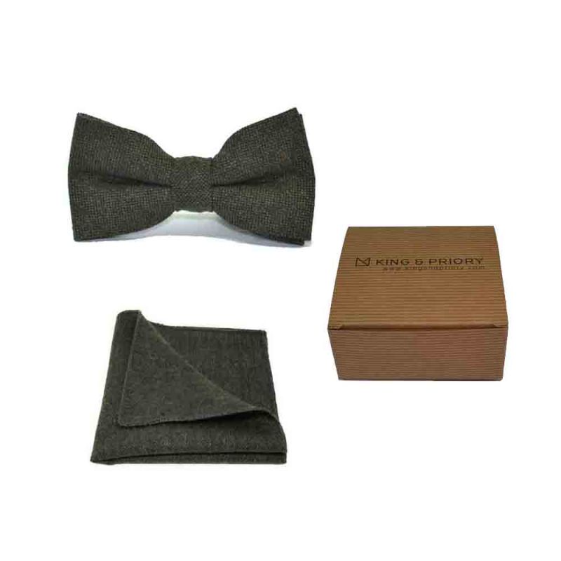 king & priory Highland Weave Forest Green Bow Tie & Pocket Square Set Boxed