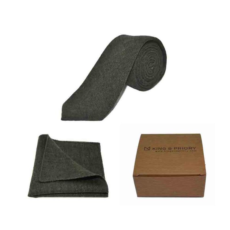 king & priory Highland Weave Forest Green Tie & Pocket Square Set Boxed