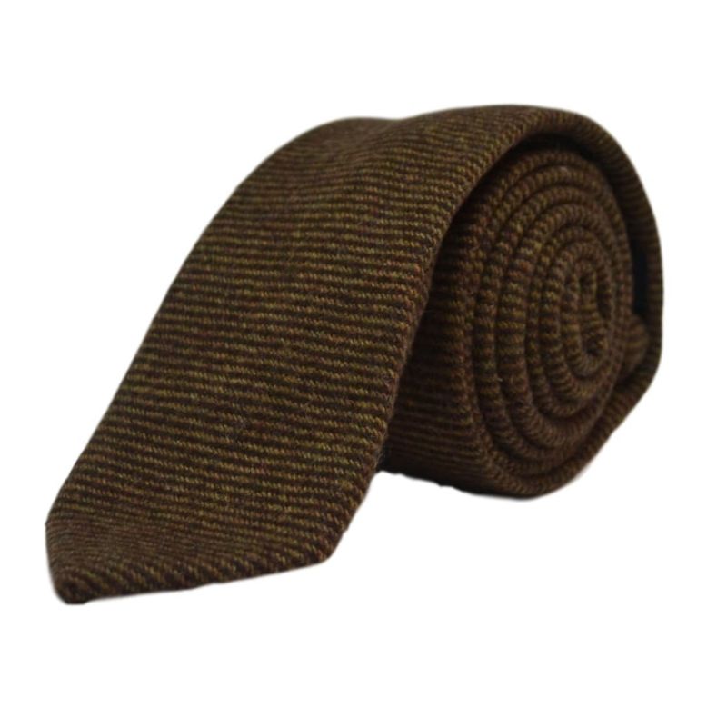 King & Priory Brown Sharkskin Tie & Pocket Square Set