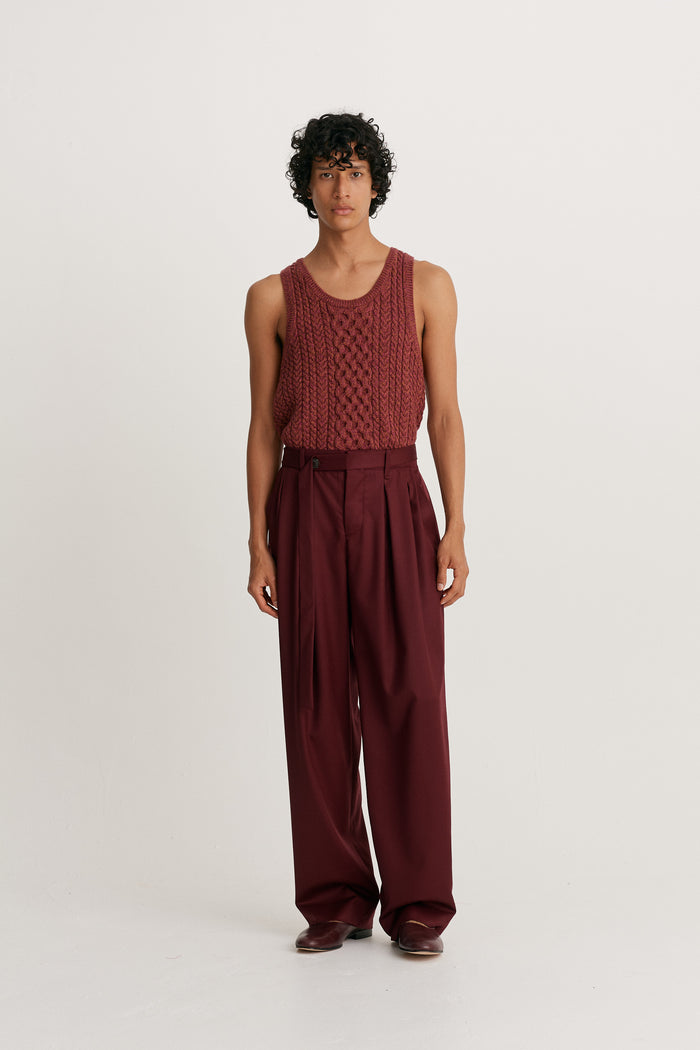 King & Tuckfield Button Belt Grant Trouser MERLOT