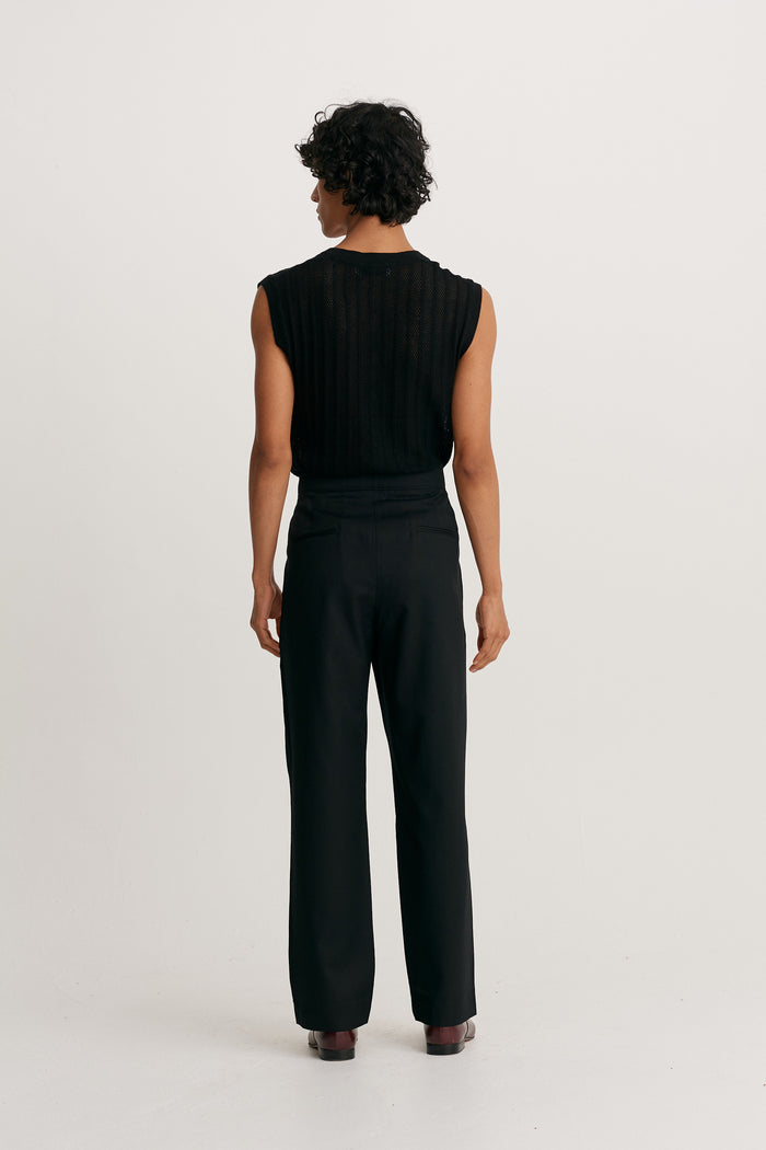 King & Tuckfield Classic Pleat Trouser BLACK