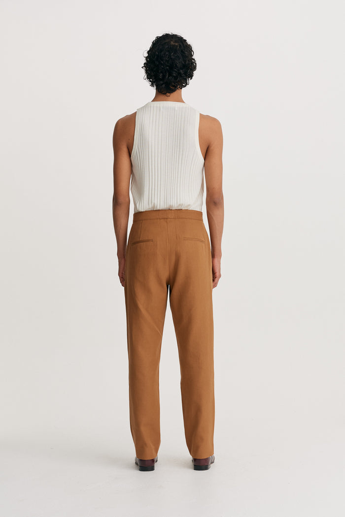 King & Tuckfield Classic Pleat Trouser Toffee