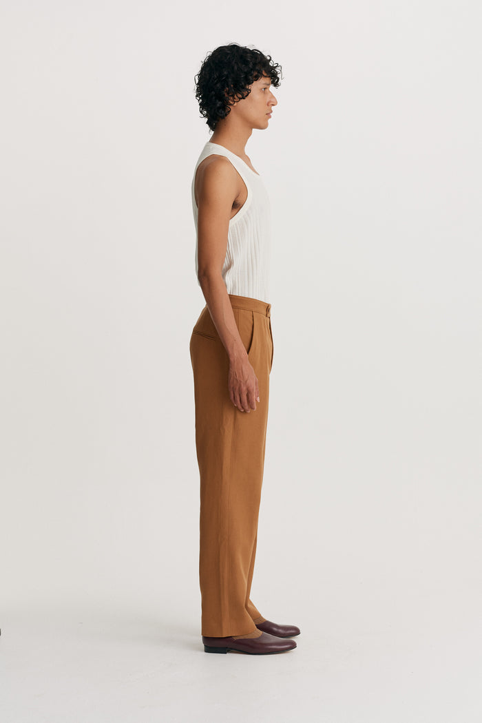 King & Tuckfield Classic Pleat Trouser Toffee