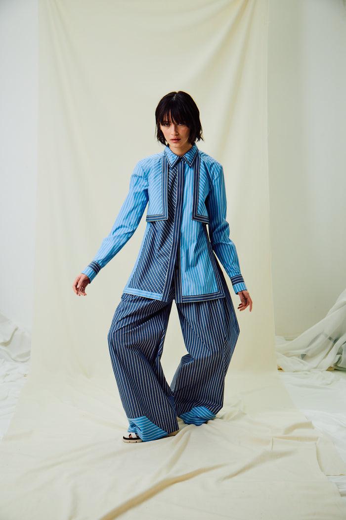 King & Tuckfield LS Backless Shirt BLUE