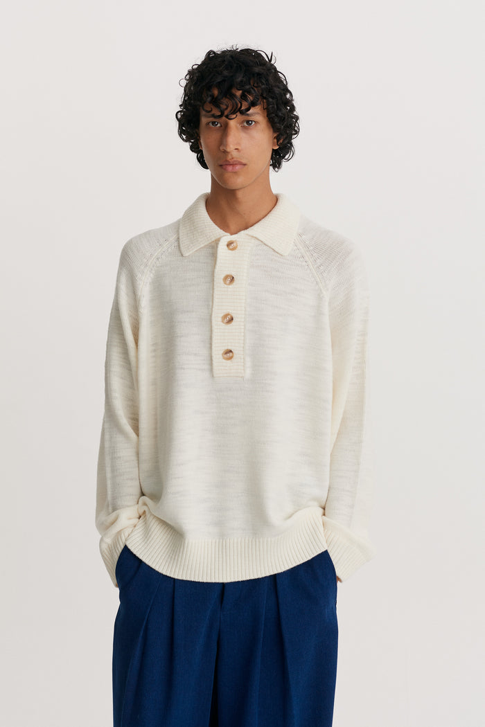King & Tuckfield Open Neck Sweat ECRU