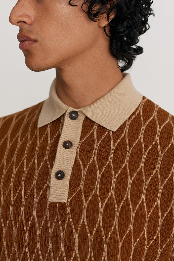 King & Tuckfield Textured Pattern Polo BROWN