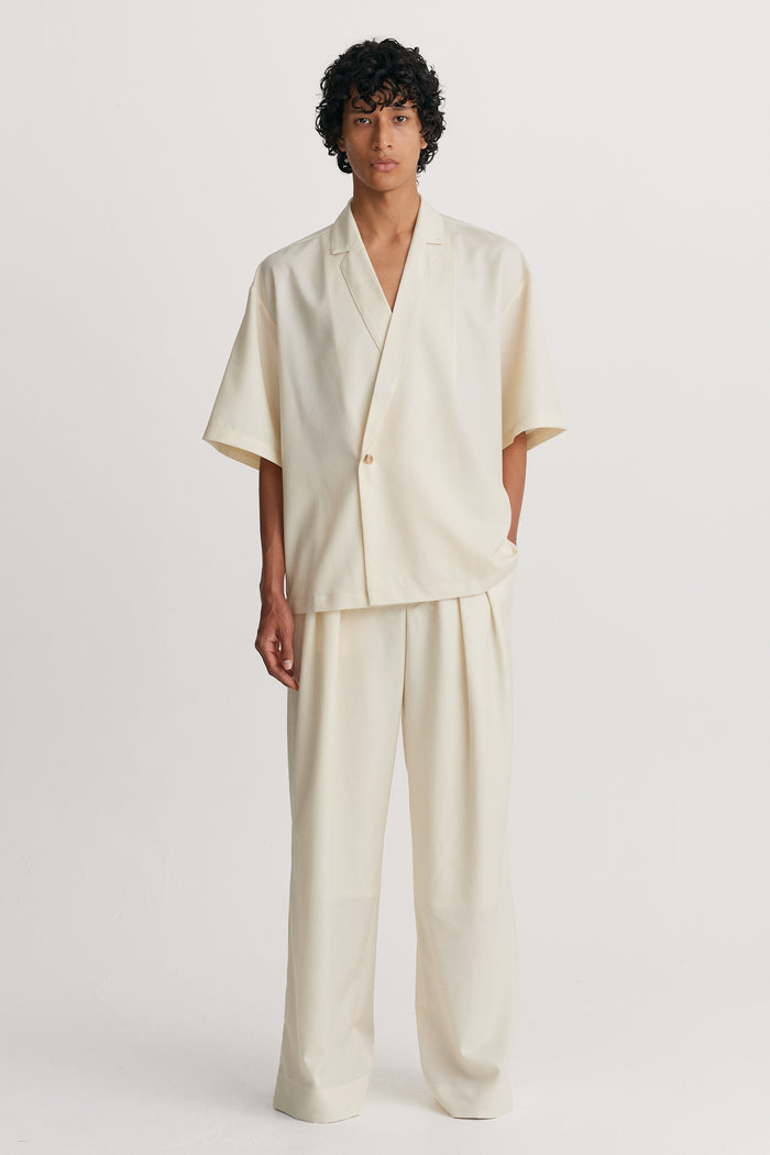 King & Tuckfield Notch Collar Wool Wrap Shirt VANILLA