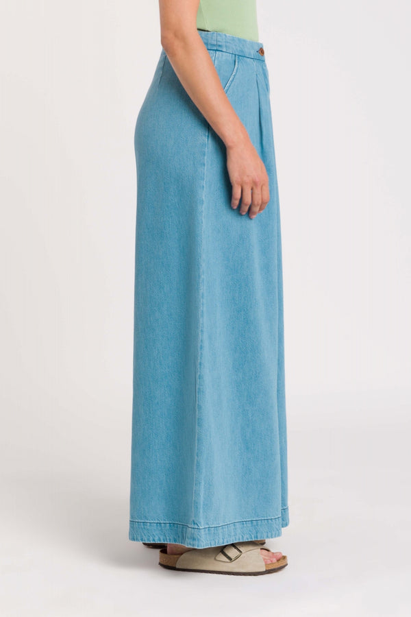 Kings Of Indigo ELSA QUENNELL LIGHT