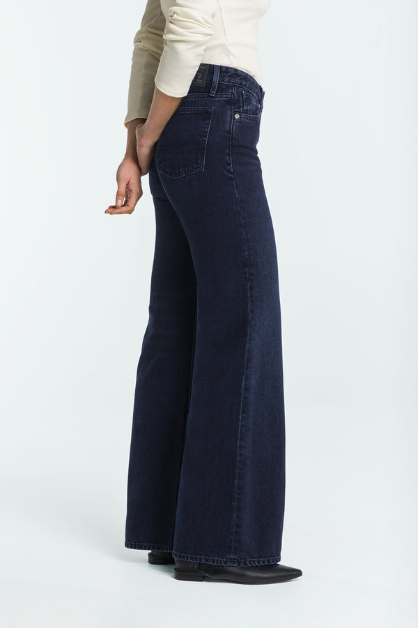 Kings Of Indigo JANE HOLO BLUE BLACK WORN