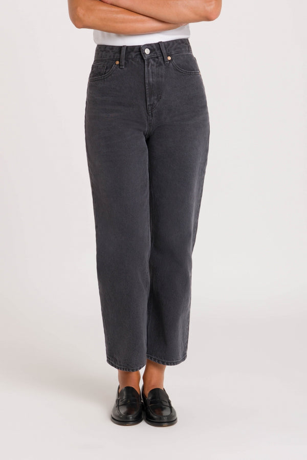 kings of indigo LIORA CLEAN RECYCLED WORN BLACK