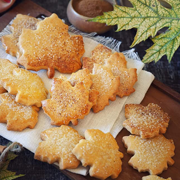 Kitchengrips Cookie Cutter Set Maple Leaf