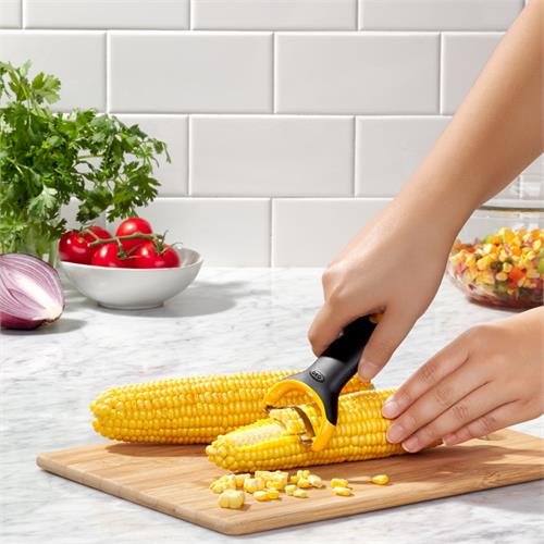 Kitchengrips Corn Peeler