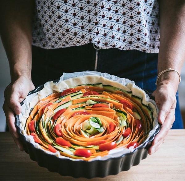 Kitchengrips Deep Flan Dish Fusain