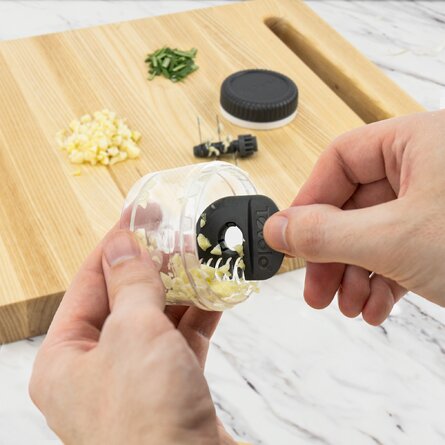 Kitchengrips Garlic Mincer Mini