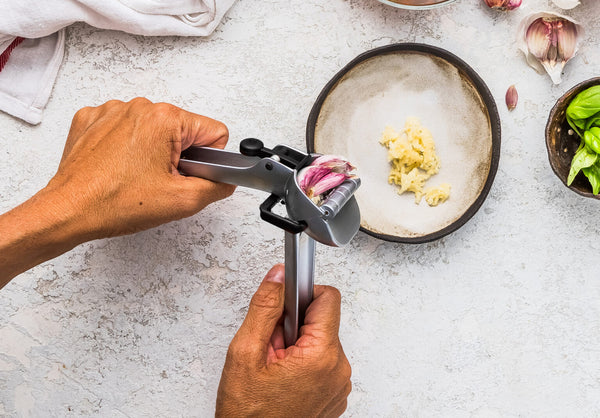 Kitchengrips Garlic Press