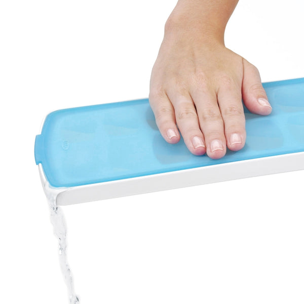 Kitchengrips Ice Cube Tray With Silicone Lid