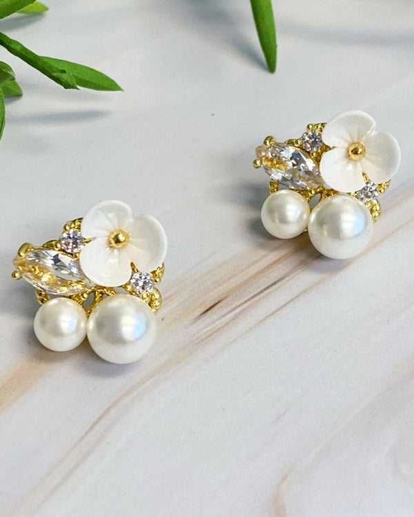 kiyonna Mini Flower Jeweled Stud Earrings