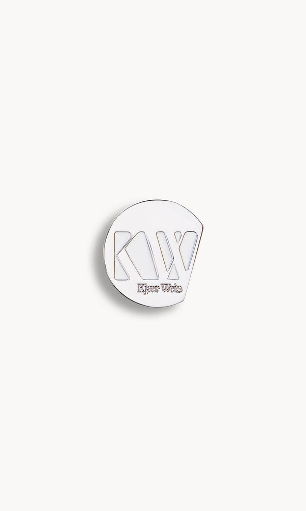 kjaer weis Iconic Edition Compact: Eye Shadow Powder Iconic Edition Compact: Eye Shadow Powder