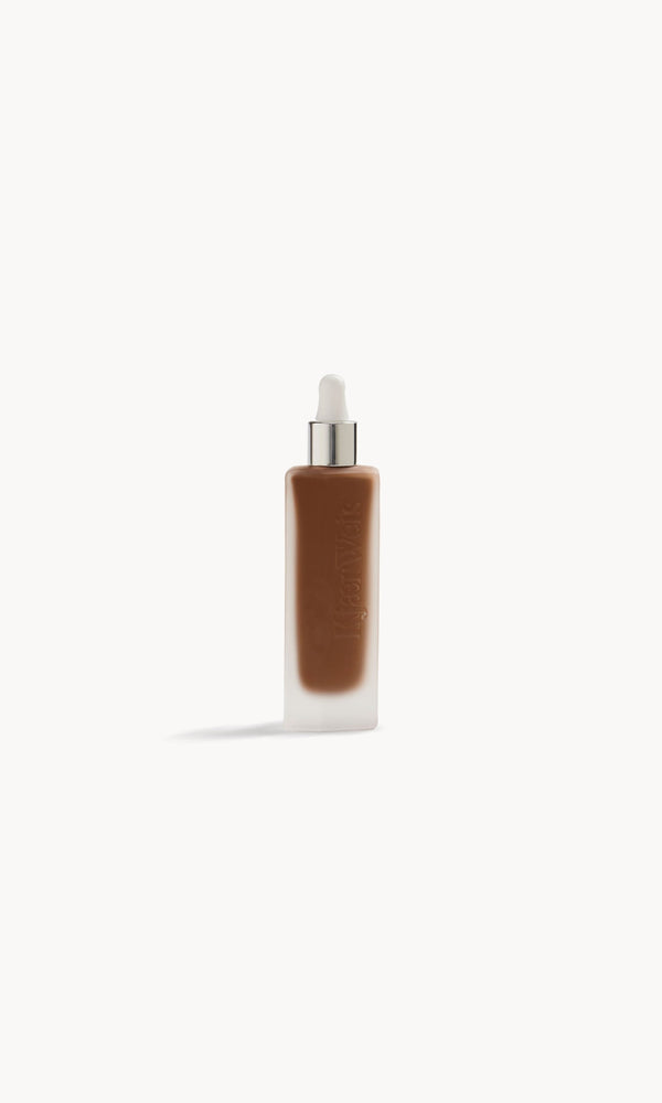 kjaer weis Invisible Touch Liquid Foundation D345/Elegance