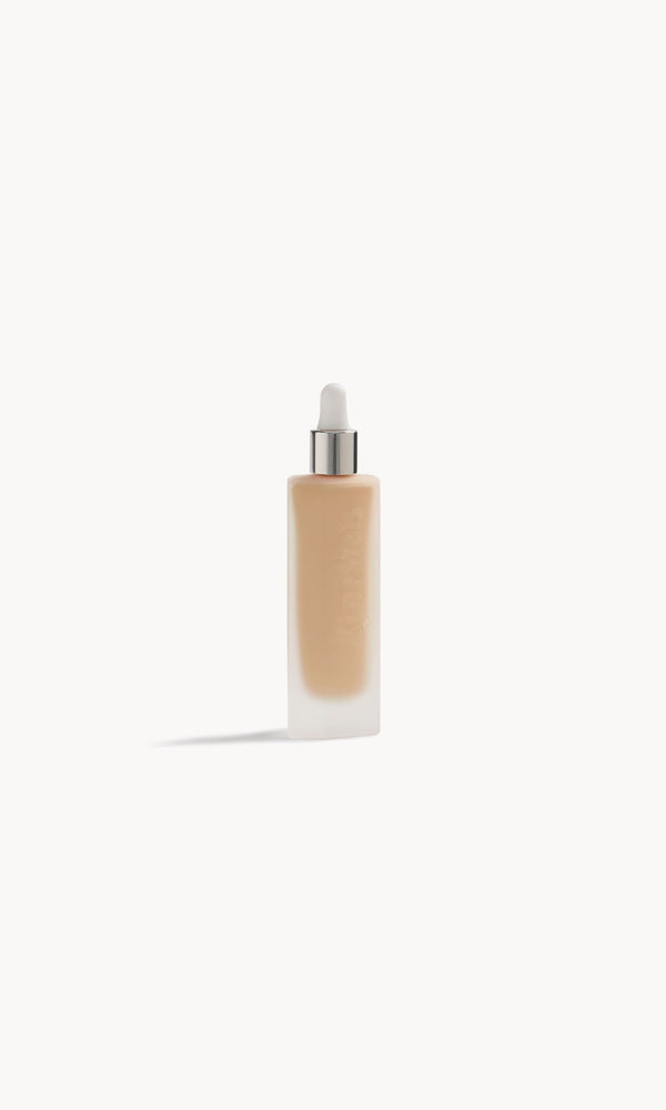 kjaer weis Invisible Touch Liquid Foundation F130/Silken
