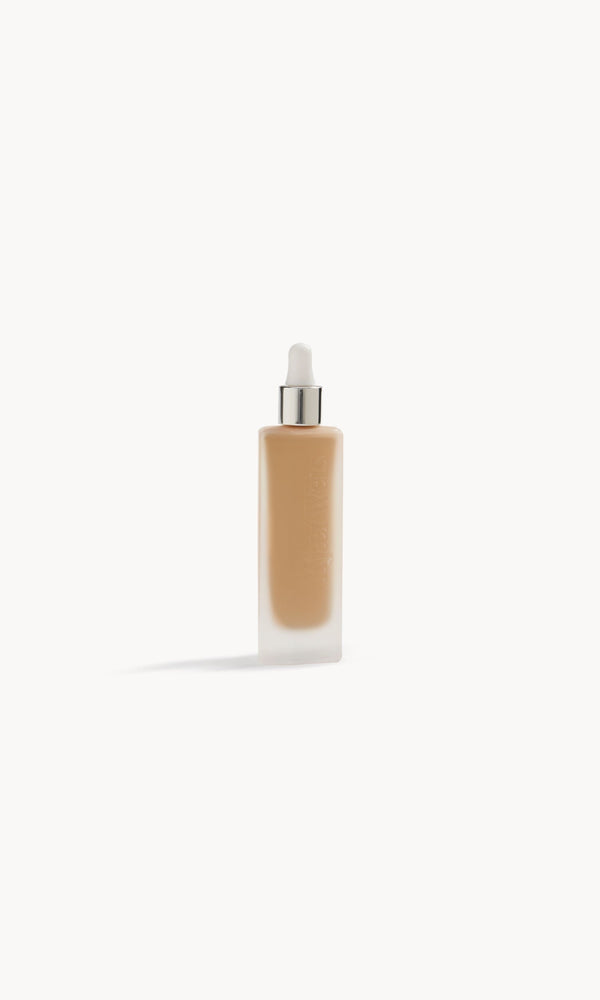 kjaer weis Invisible Touch Liquid Foundation M230/Illusion