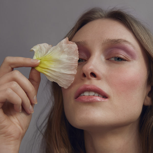 Kjaer Weis Cream Blush Blossoming