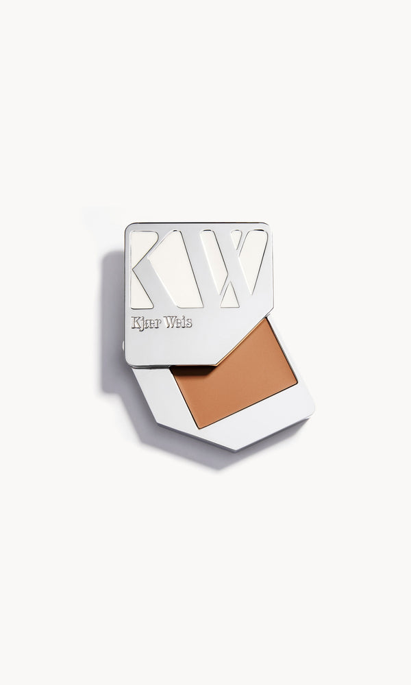 kjaer weis Cream Foundation D315/Dainty