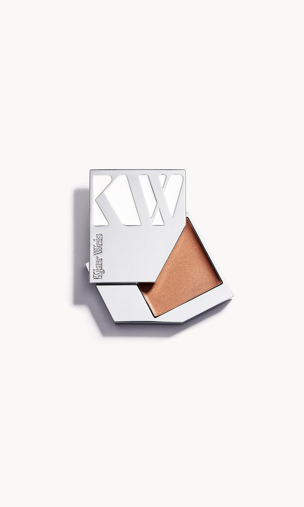 kjaer weis Cream Glow Lustrous