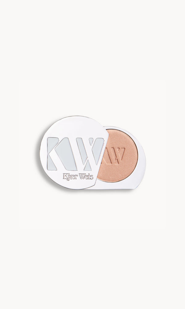 kjaer weis Powder Highlighter Luminous