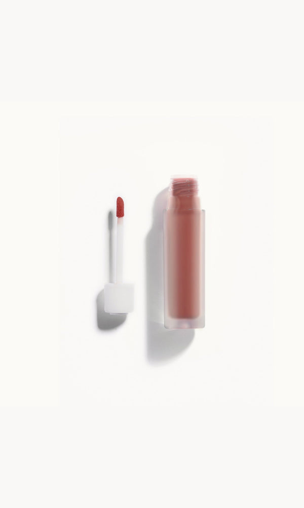 kjaer weis Matte Naturally Liquid Lipstick Visionary
