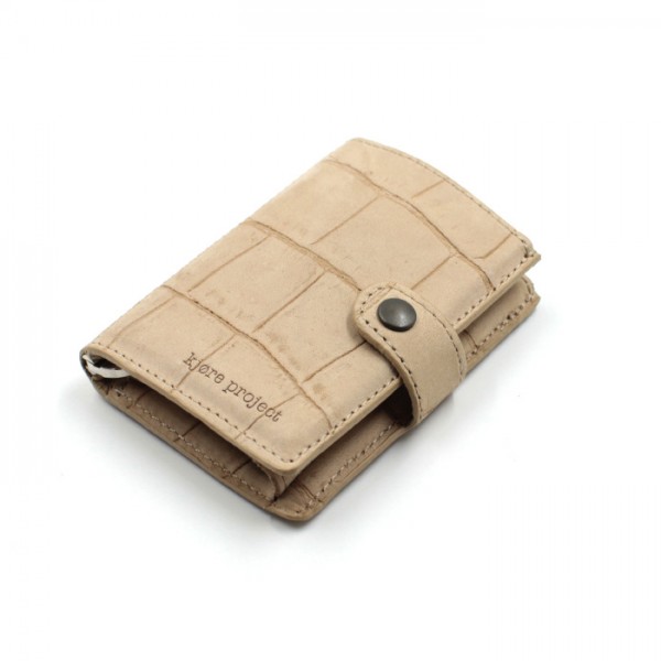 kjøre project Croco Cream