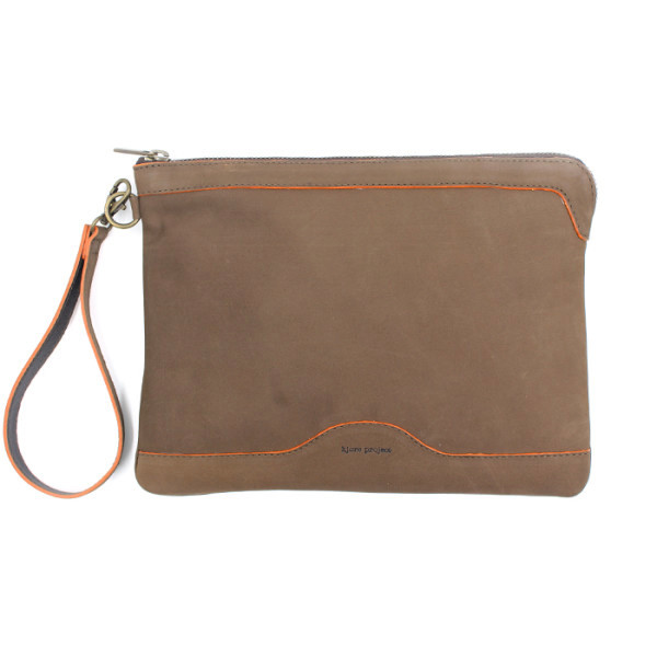 kjøre project Leather Colored