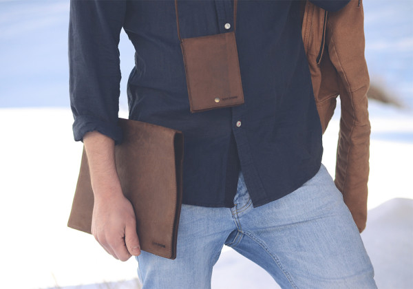 Kjøre Project Phone / Cards Neck Wallet