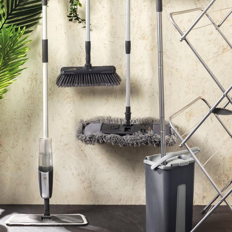 Kleeneze 360° Swivel Spray Mop With Mop Pad Refill