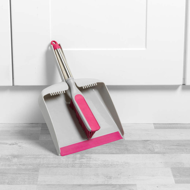 Kleeneze Heart Rubber Head Dustpan And Brush Set