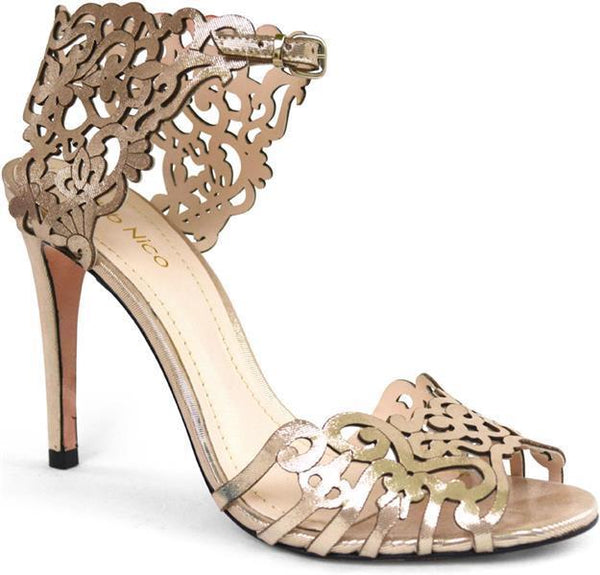 klub nico Moxie Dress Shoes Champagne Gloss Leather