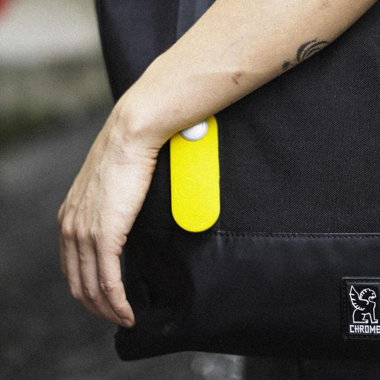 knog Scout Travel - Smart Luggage Tag Finder & Alarm