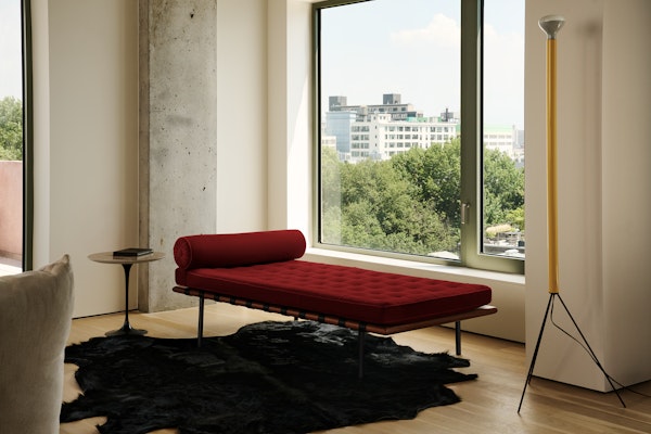 Knoll Barcelona® Couch Leather